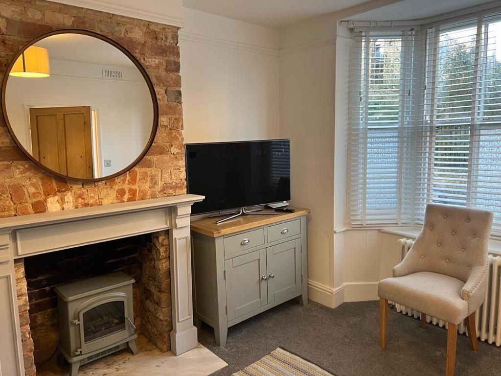 42 Church Row - 2 Beds And 2 Bathrooms Holiday home *