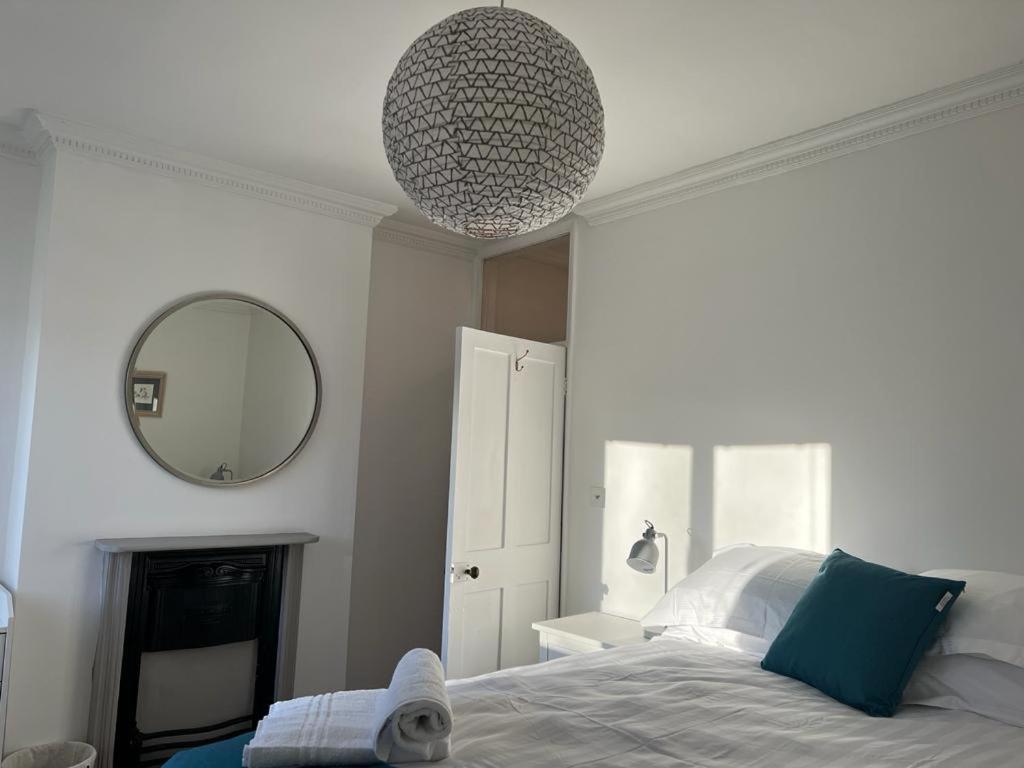 Holiday home 42 Church Row - 2 Beds And 2 Bathrooms *