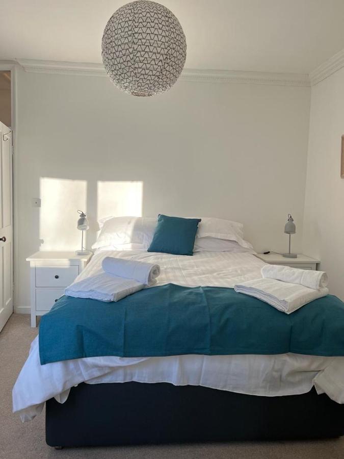 42 Church Row - 2 Beds And 2 Bathrooms